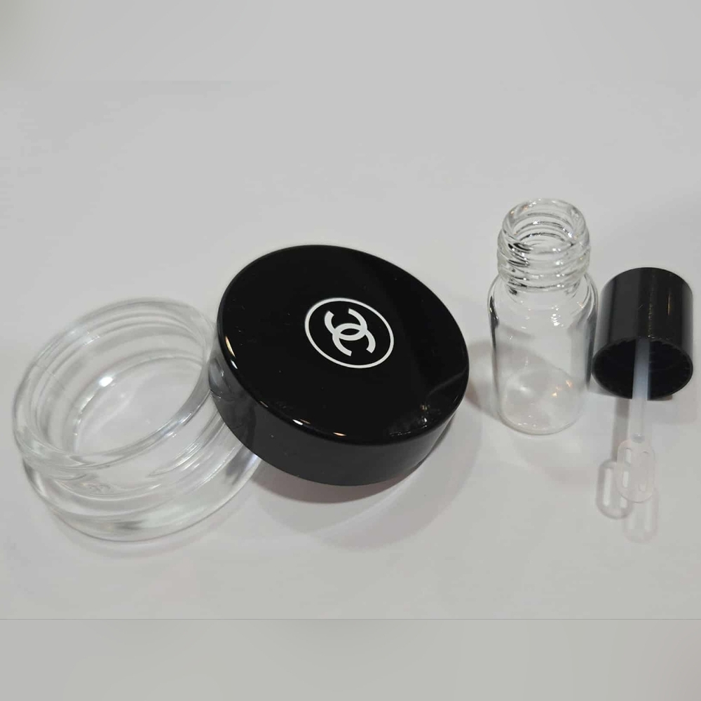Chanel Sublimage 8 Pieces Travel Size Skincare Set With Sublimage Pouch - Picture 5 of 13